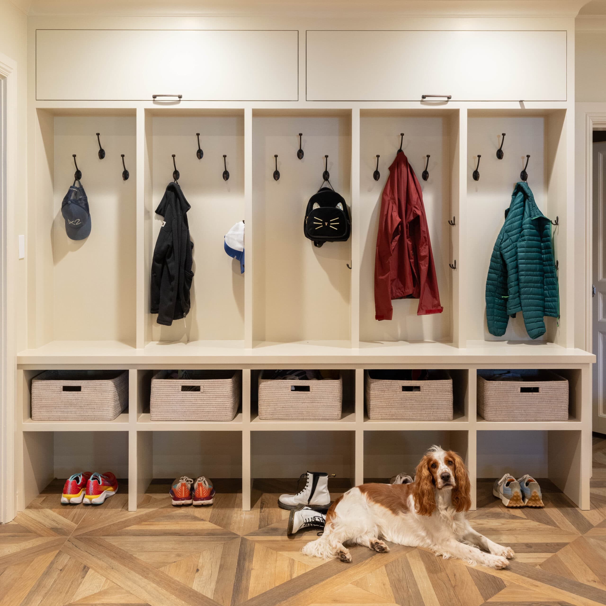 how-a-good-remodeling-contractor-handles-unforeseen-problems