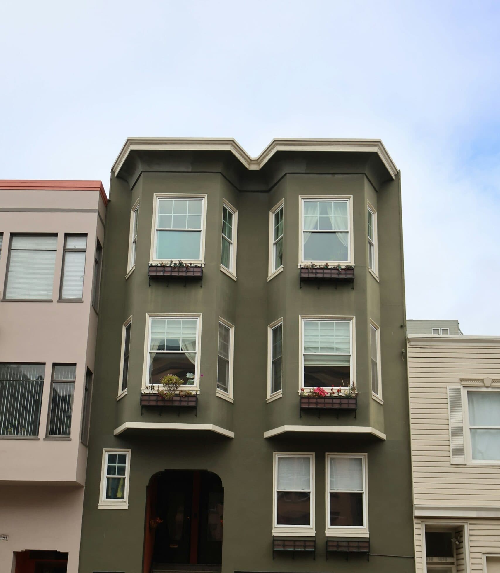 How to Make a Narrow San Francisco Home Feel Wider